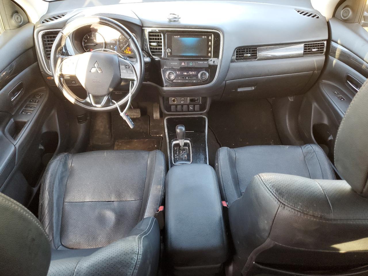 2018 MITSUBISHI outlander