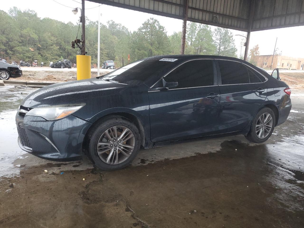 2017 TOYOTA CAMRY