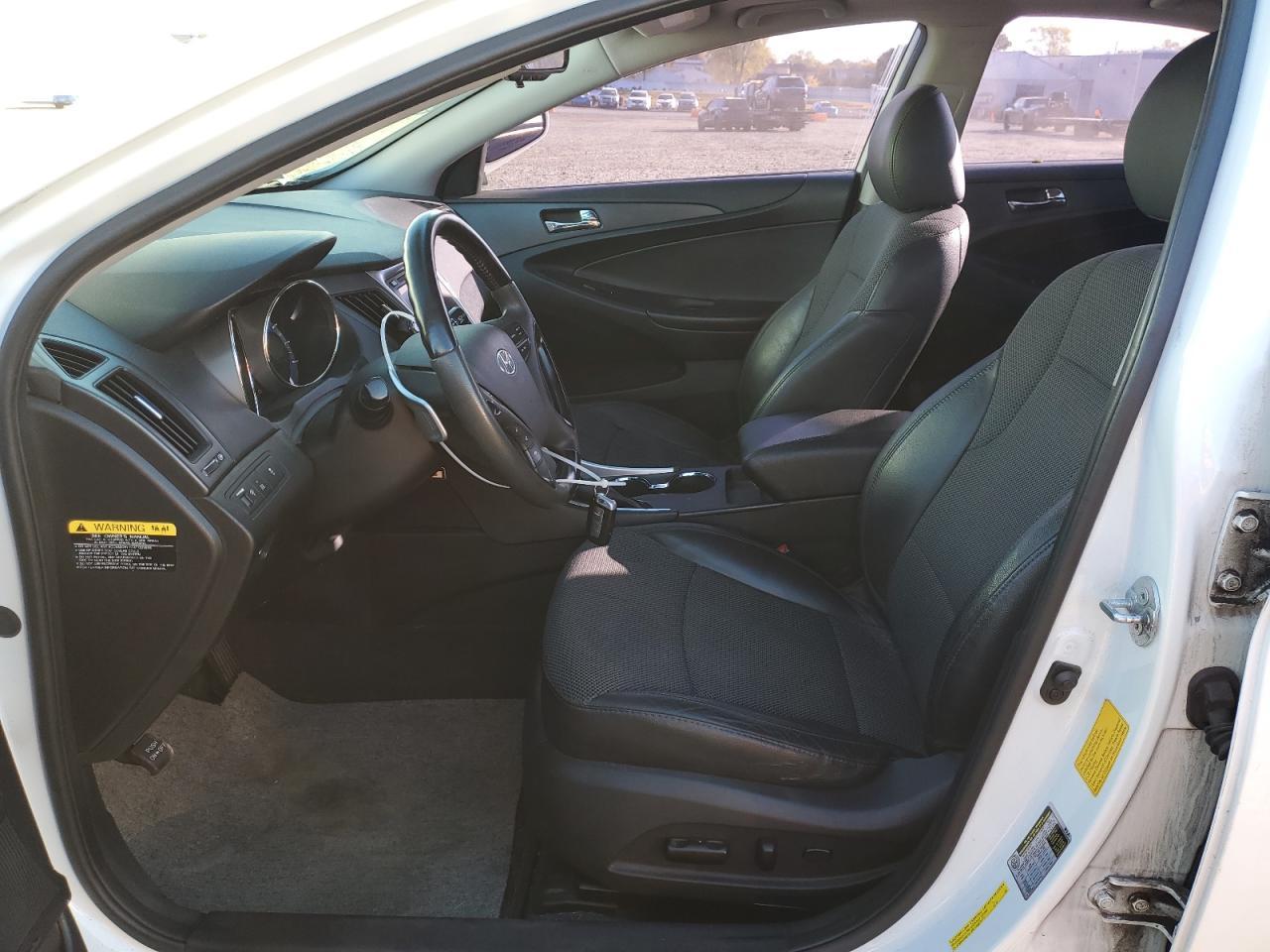 2012 HYUNDAI SONATA