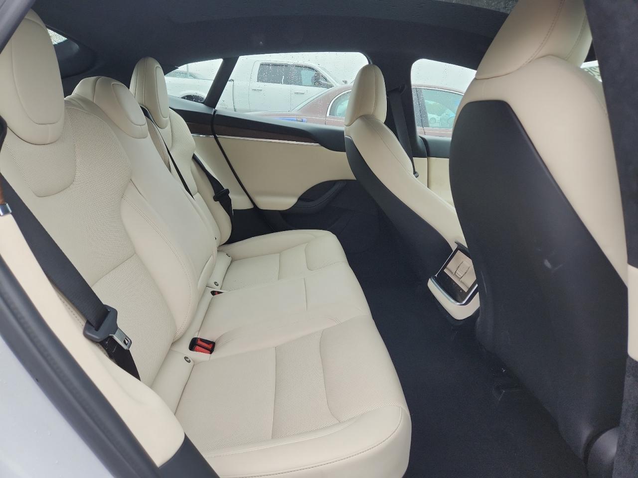 2022 TESLA MODEL S