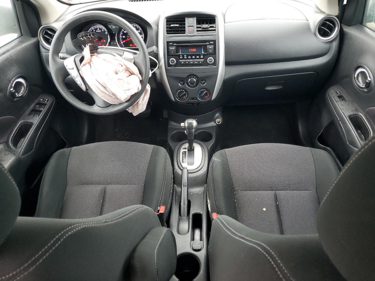 2017 NISSAN VERSA