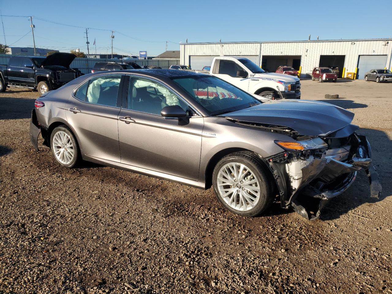 2020 TOYOTA CAMRY