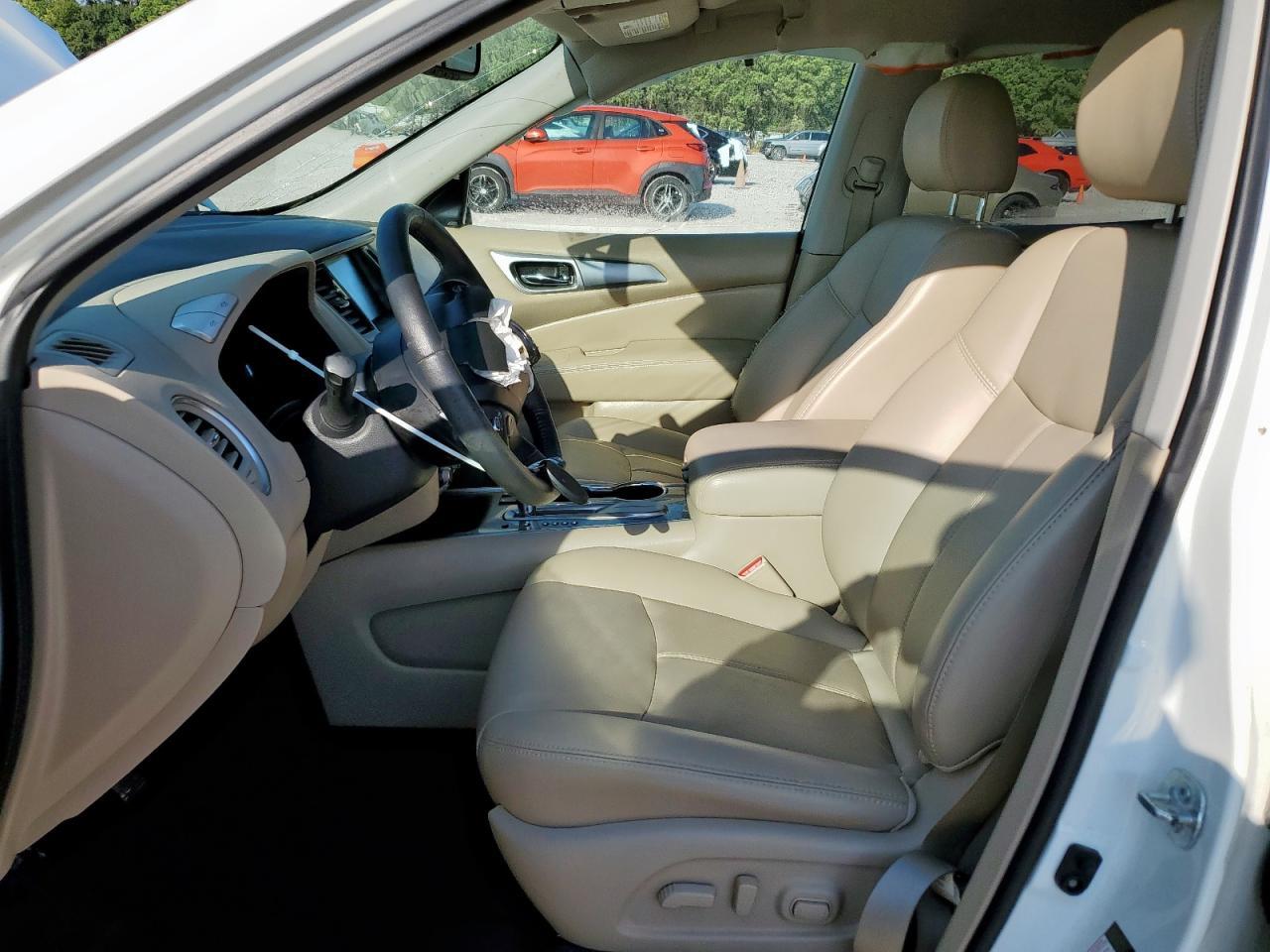 2017 NISSAN PATHFINDER