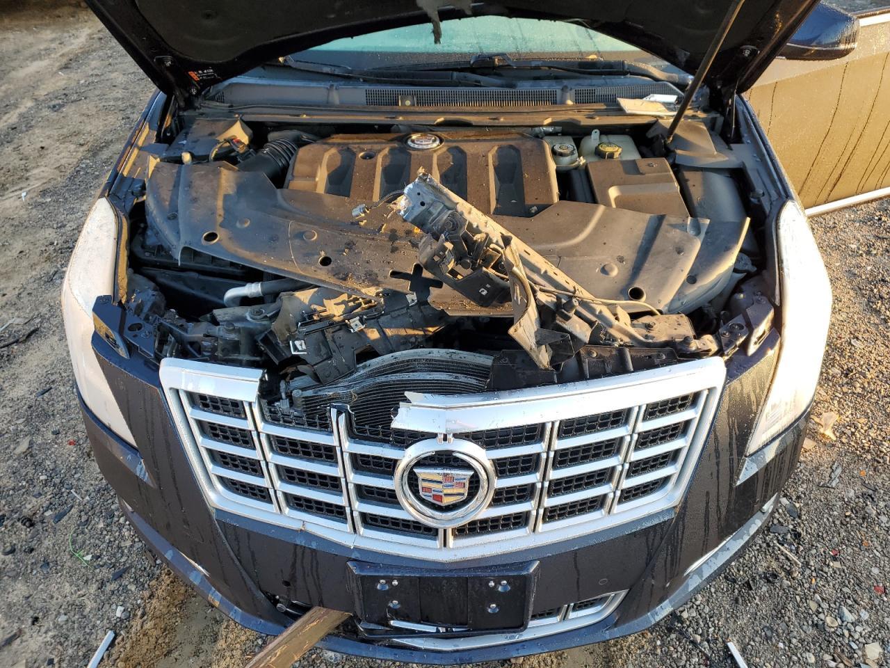 2014 CADILLAC XTS