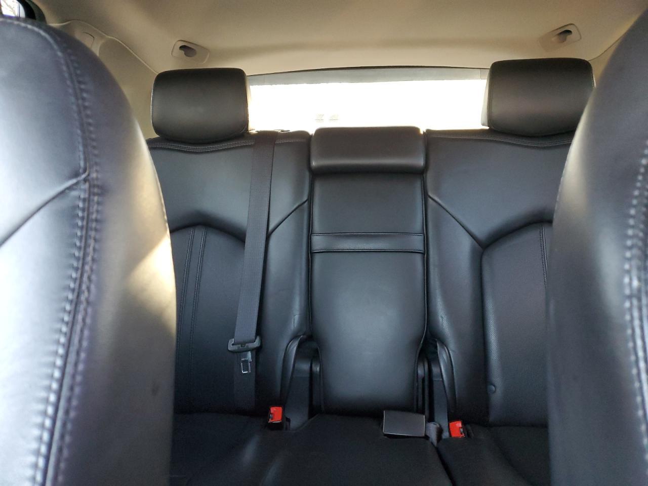 2011 CADILLAC SRX