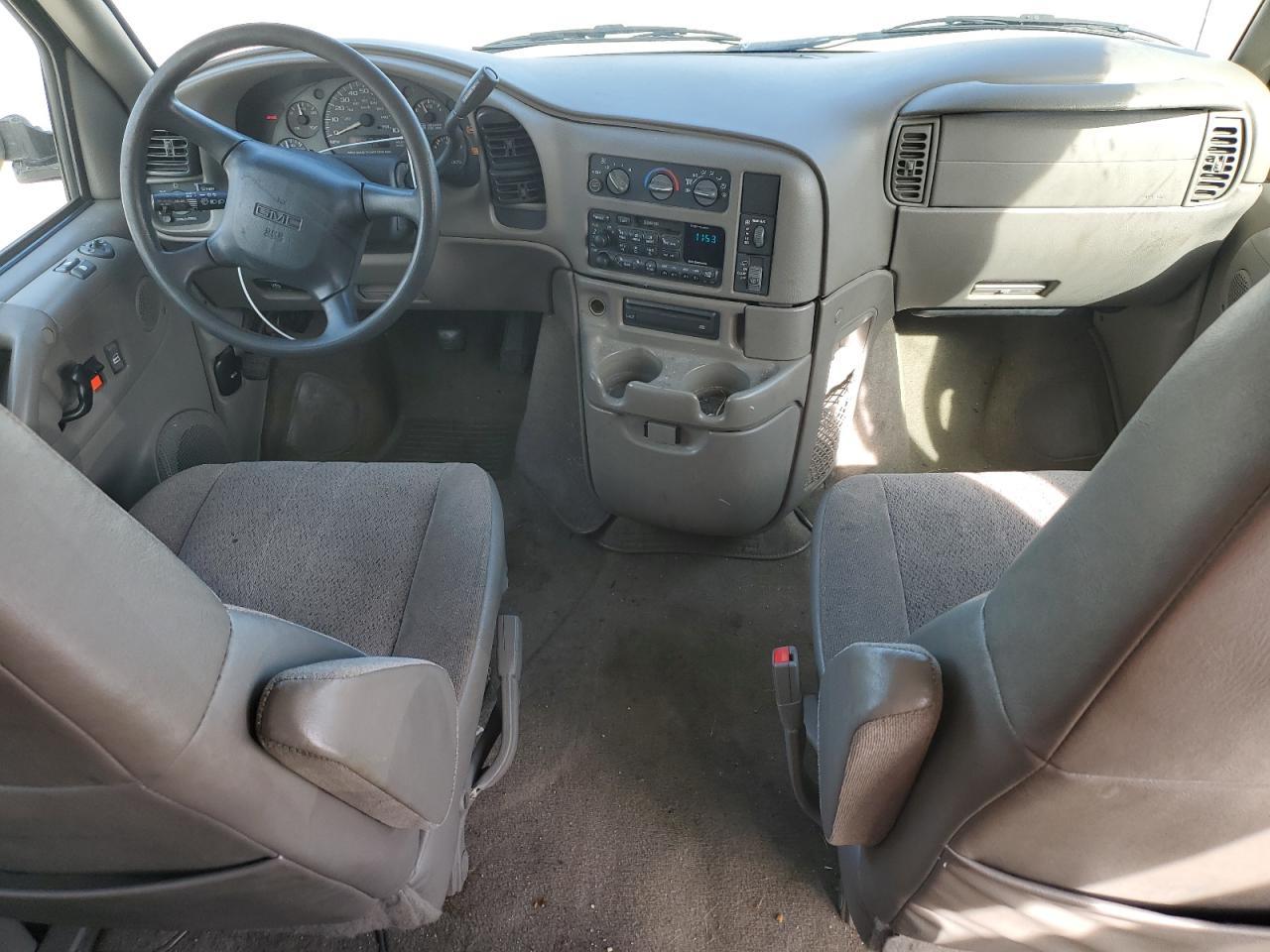 2003 GMC SAFARI