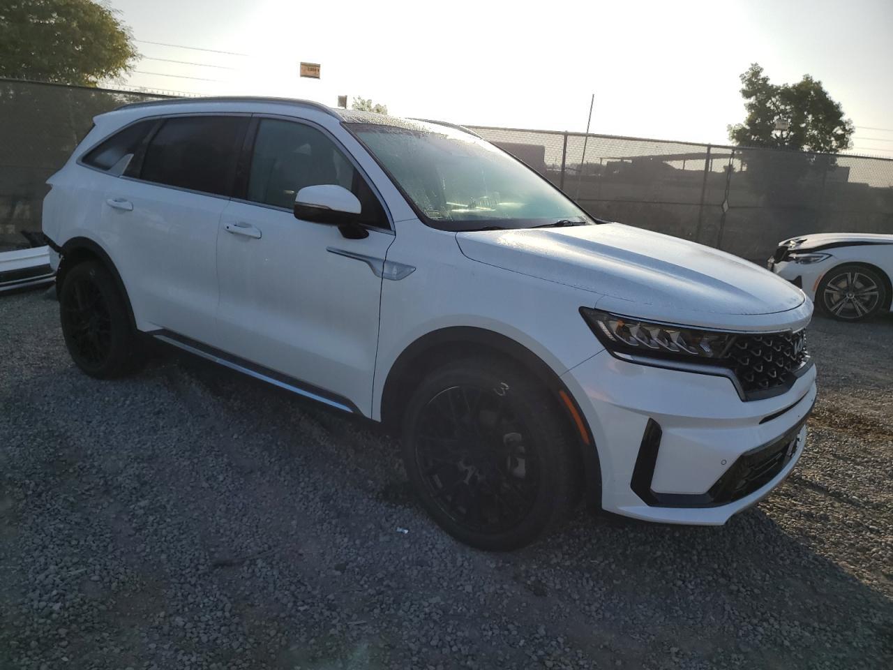 2022 KIA SORENTO