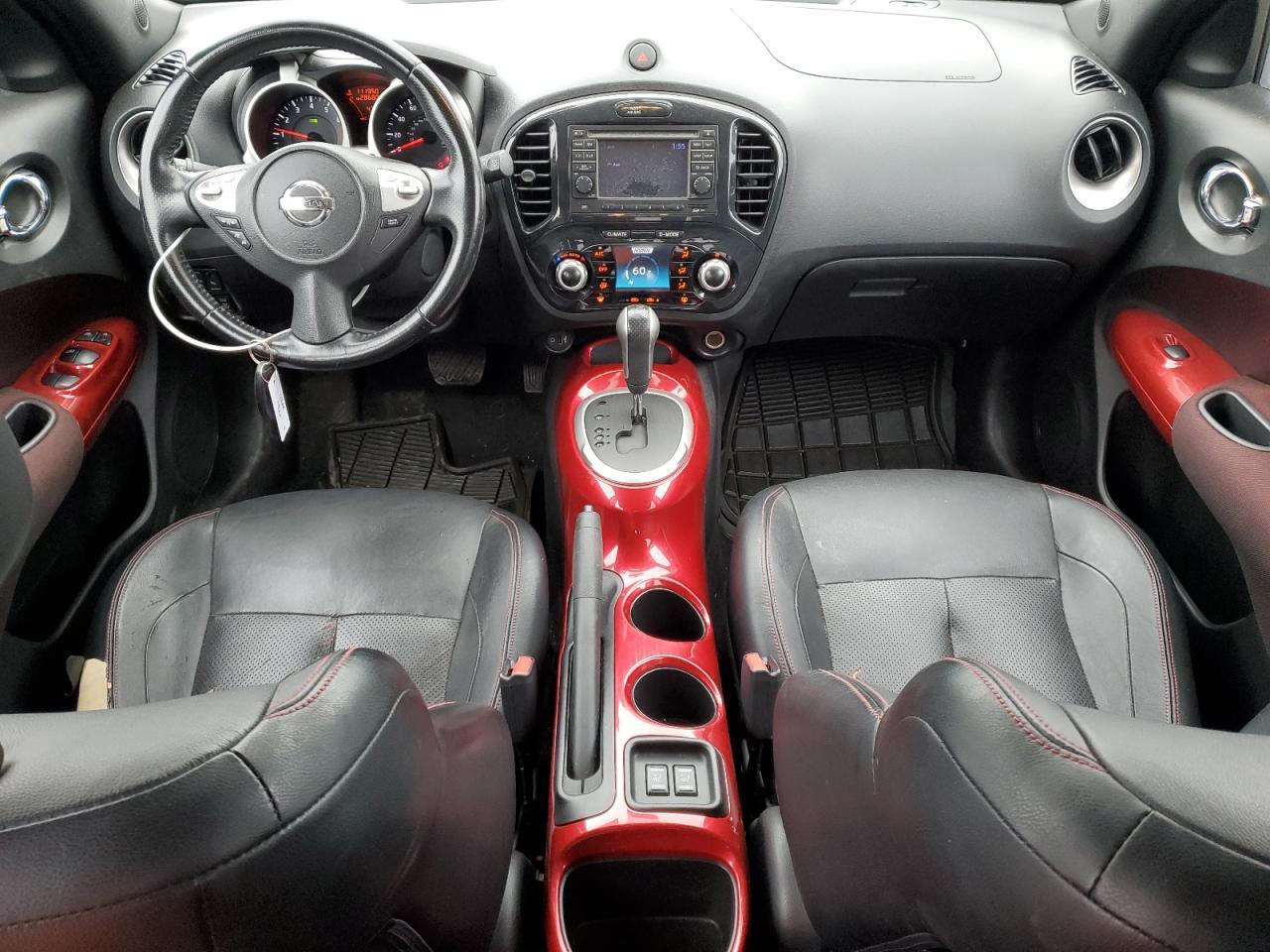 2012 NISSAN Juke