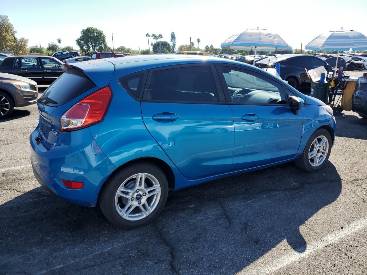 2017 FORD Fiesta
