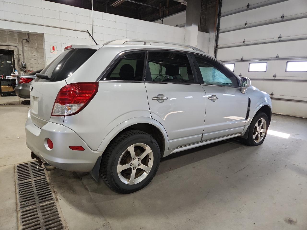 2012 CHEVROLET Captiva