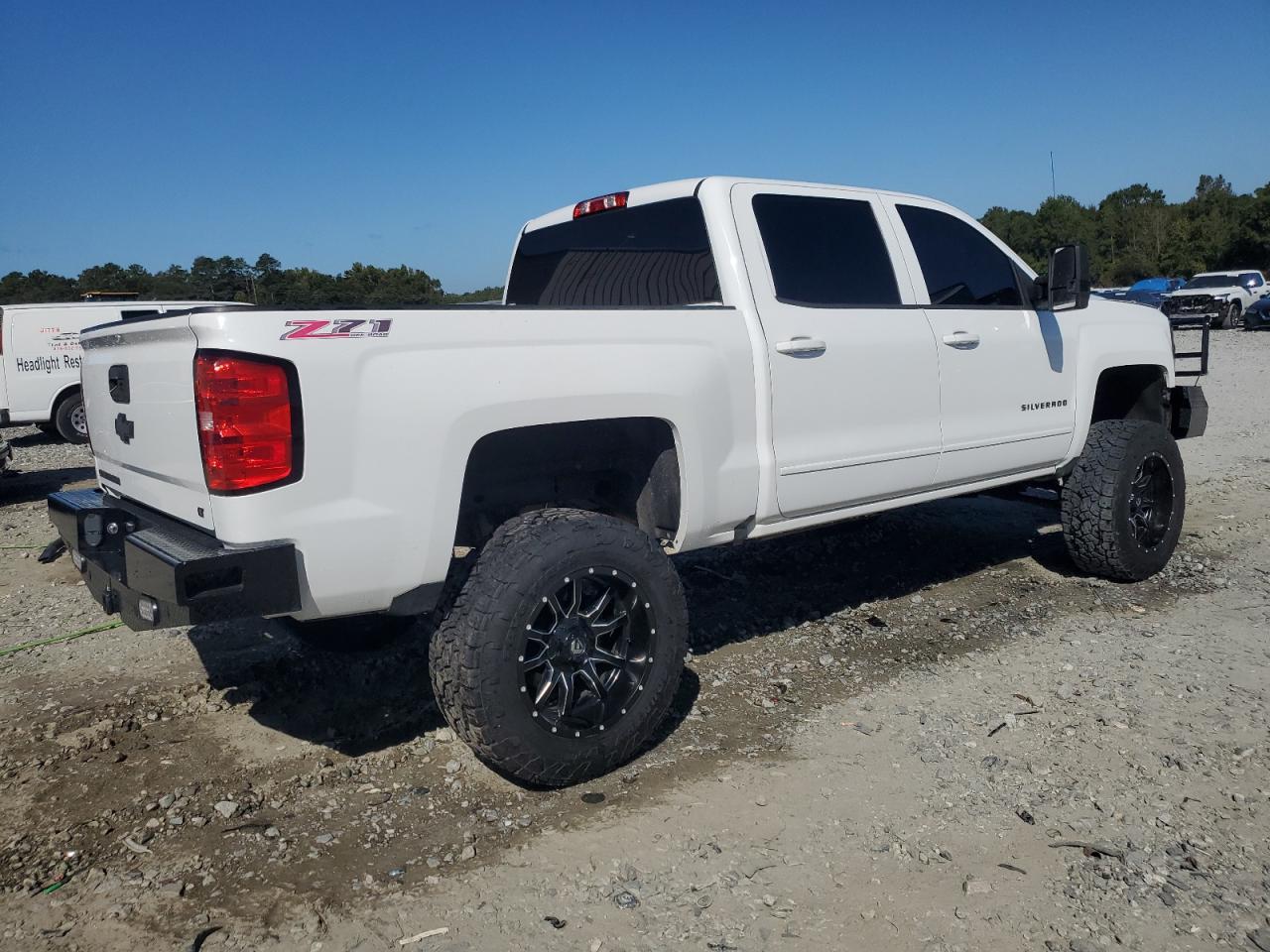 2018 CHEVROLET Silverado