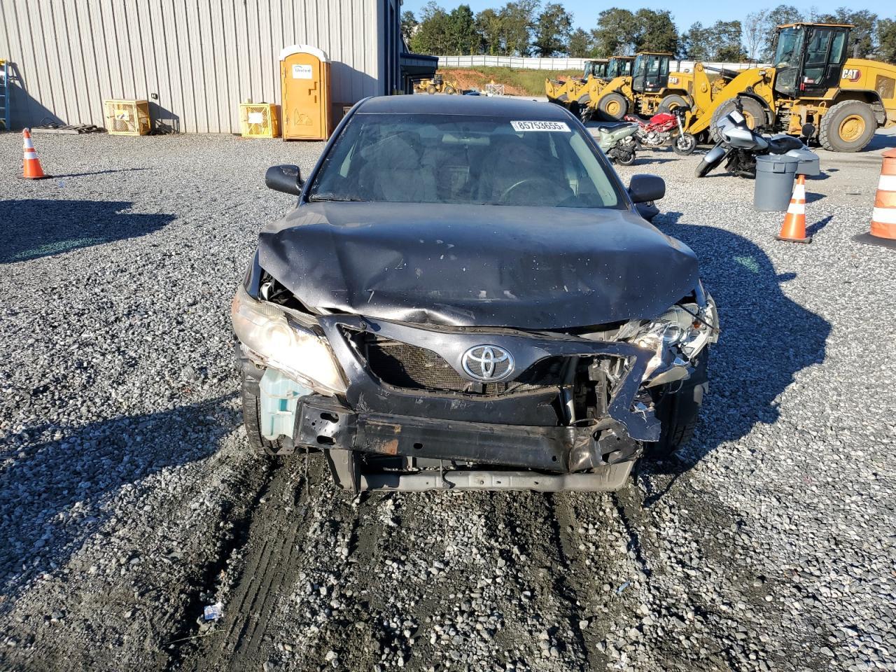 2011 TOYOTA CAMRY