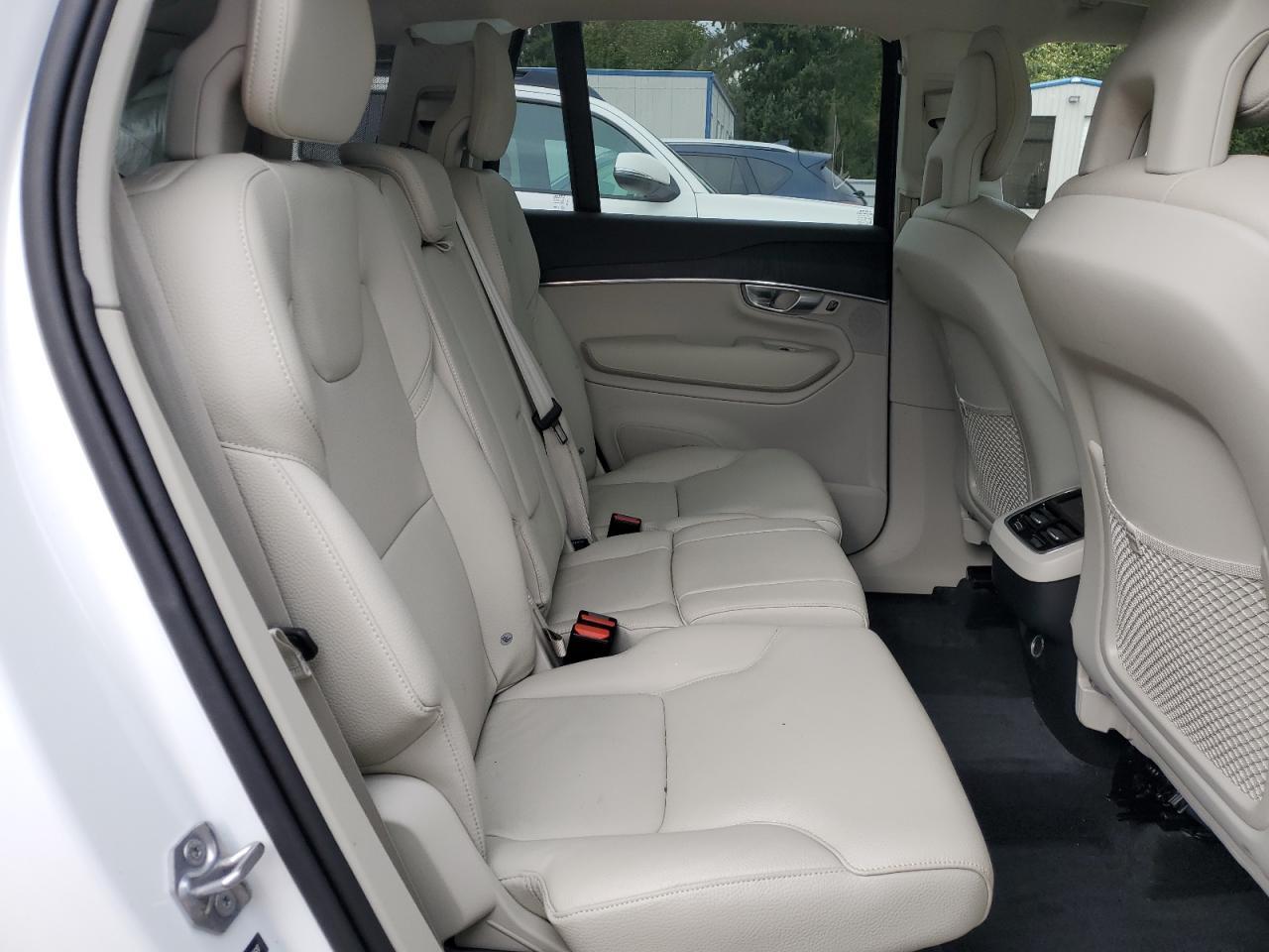 2020 VOLVO XC90