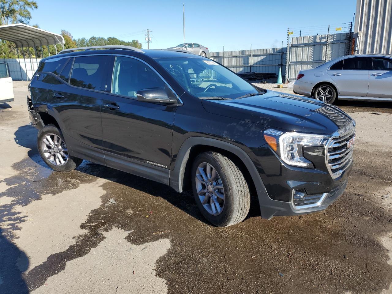 2023 GMC Terrain