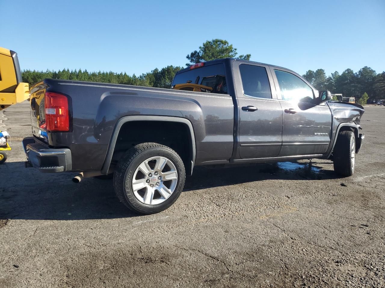 2015 GMC Sierra
