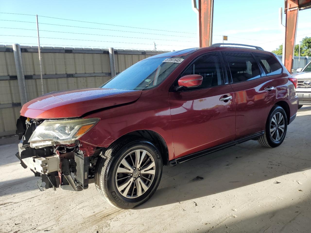 2017 NISSAN PATHFINDER