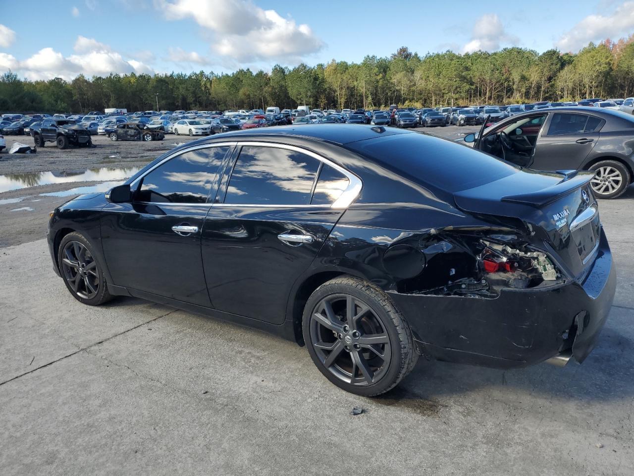 2014 NISSAN Maxima