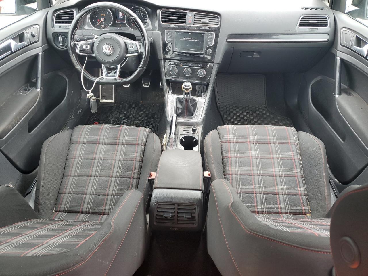 2017 VOLKSWAGEN GTI