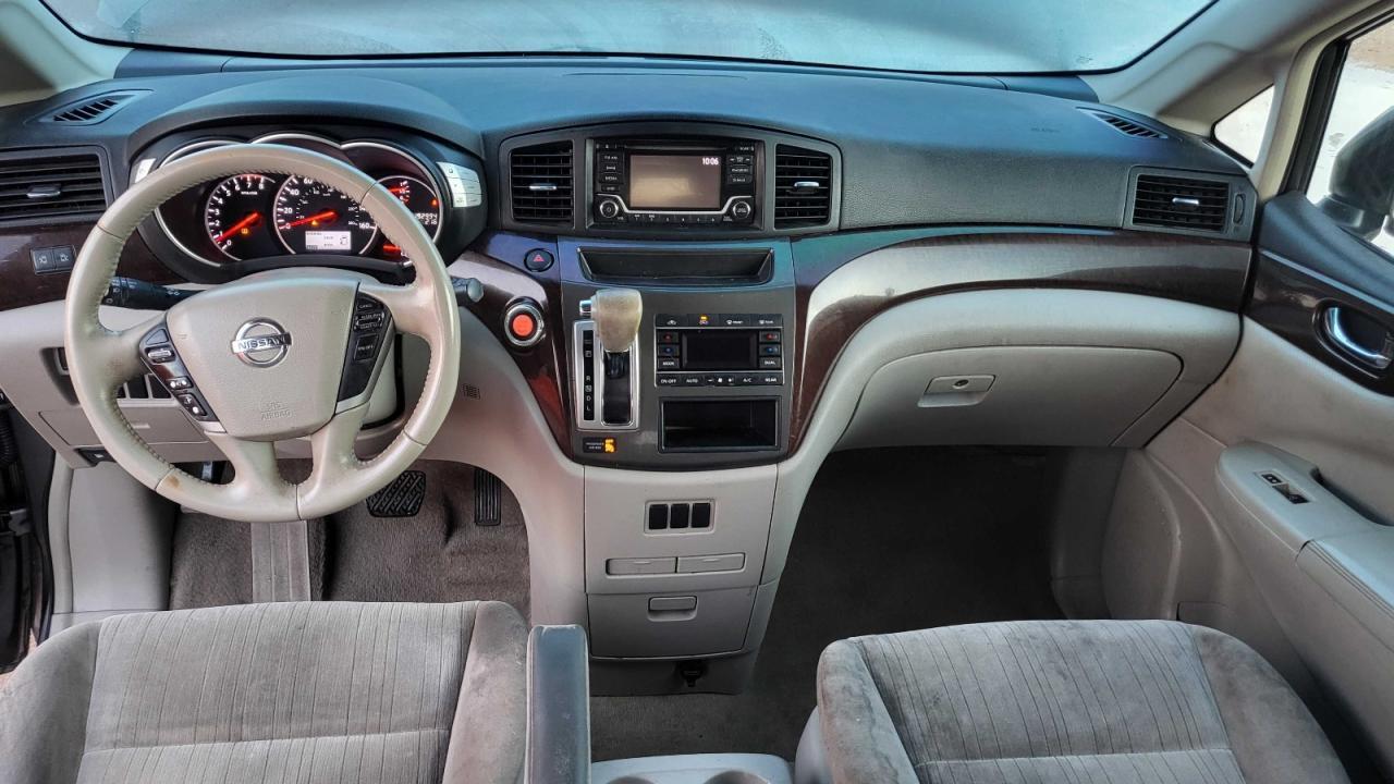 2016 NISSAN Quest