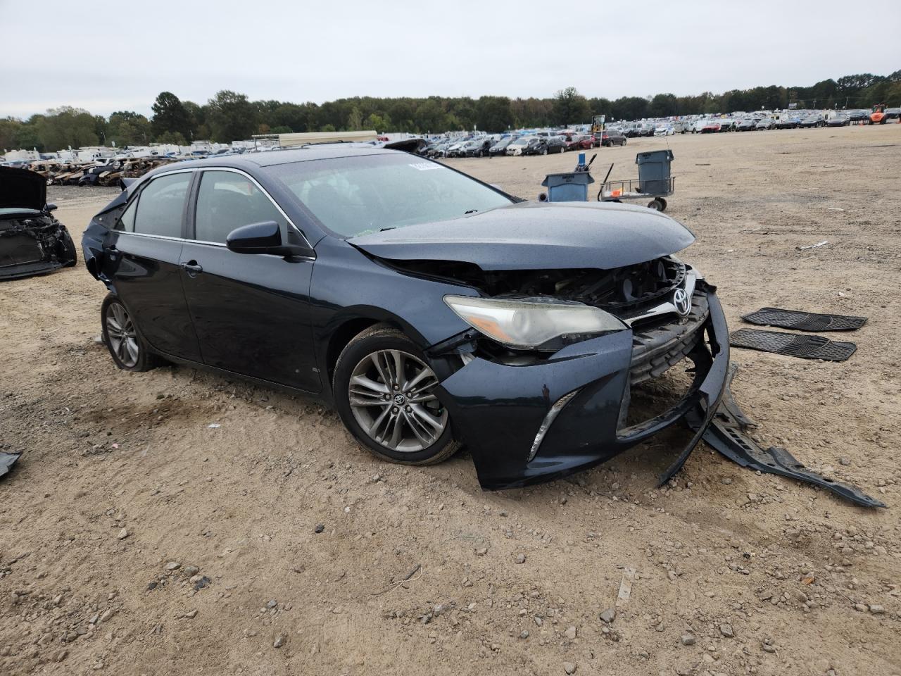 2017 TOYOTA CAMRY