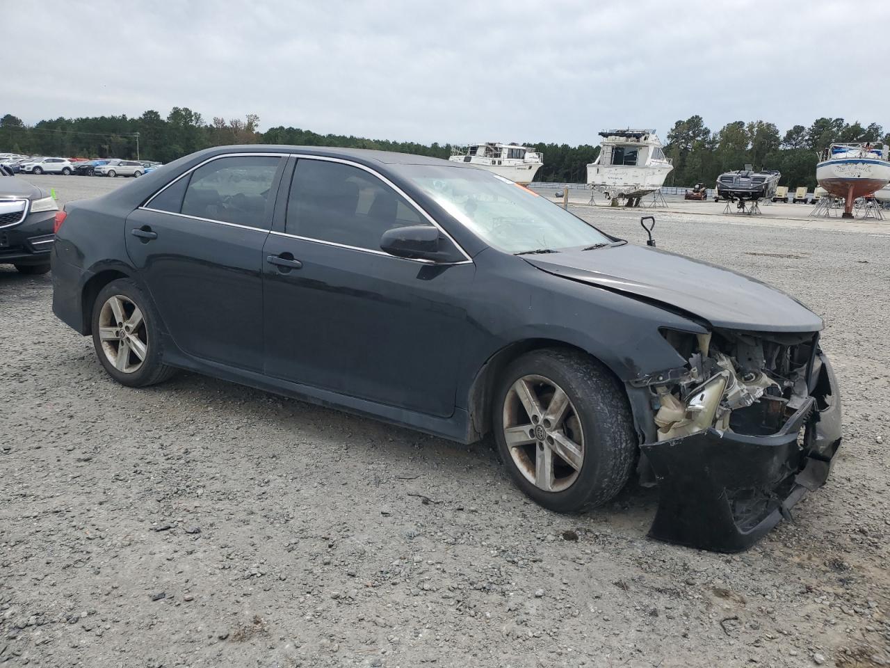 2013 TOYOTA CAMRY