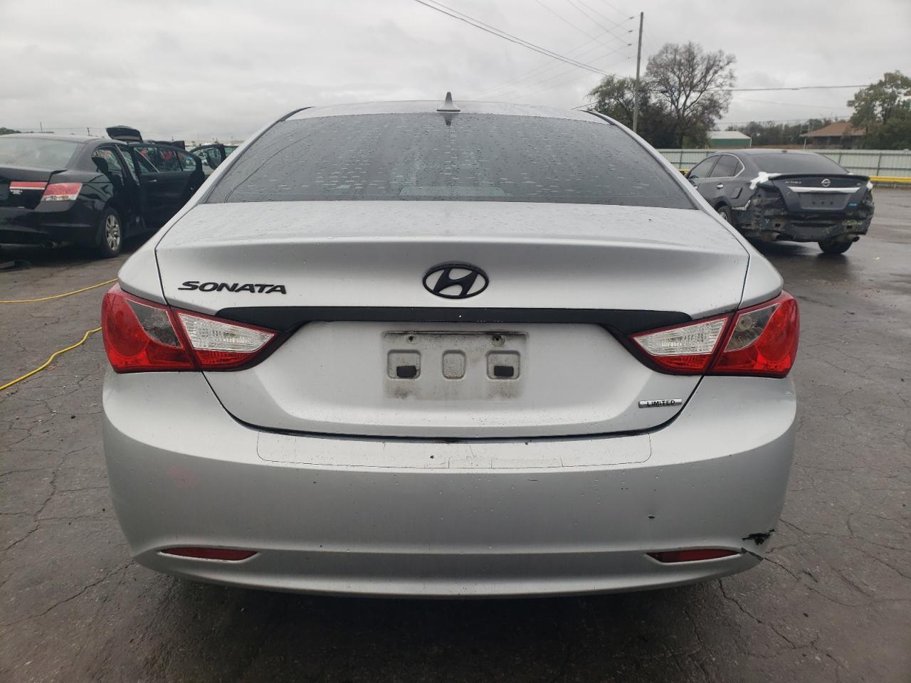 2013 HYUNDAI SONATA