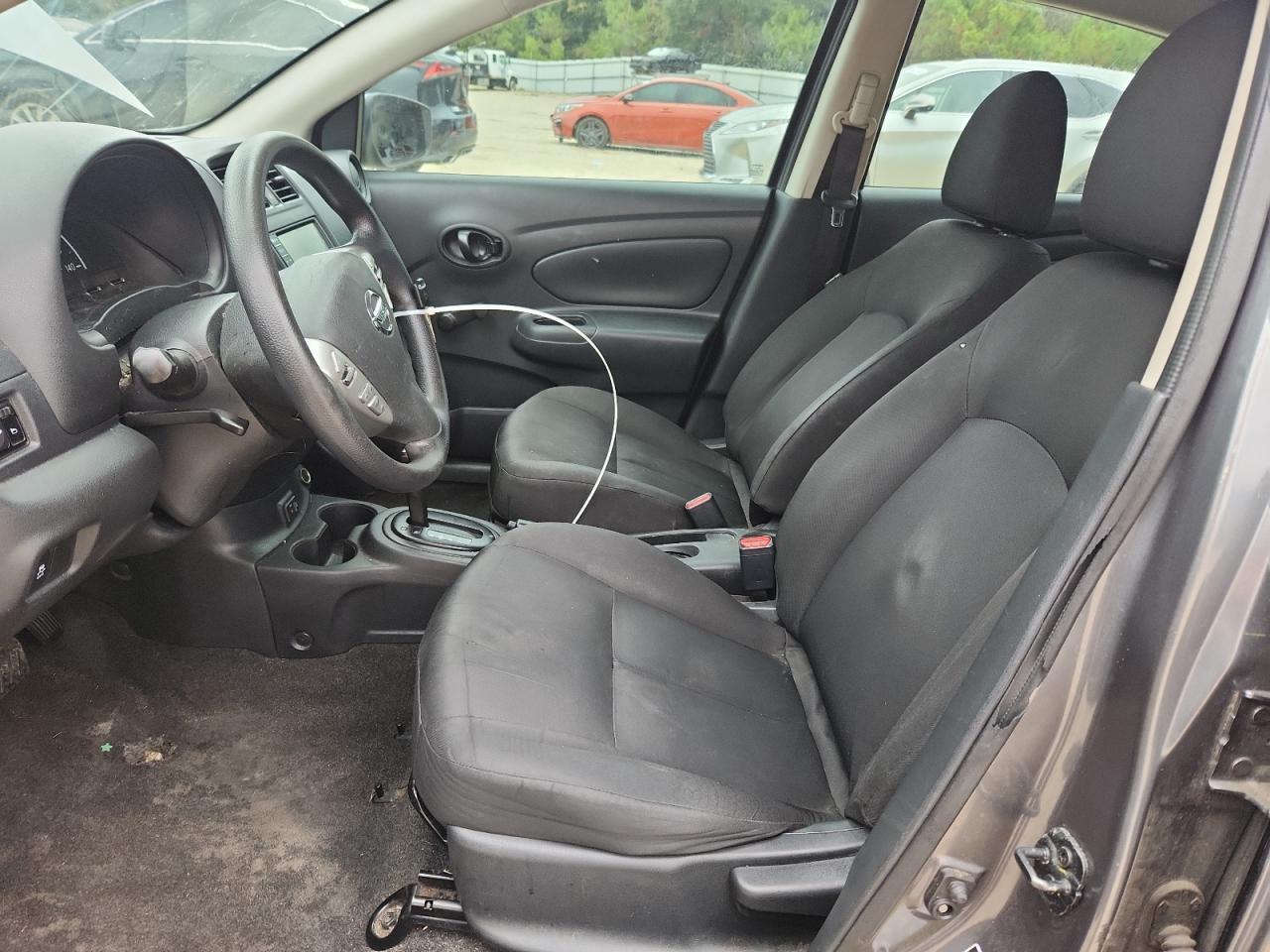 2019 NISSAN VERSA