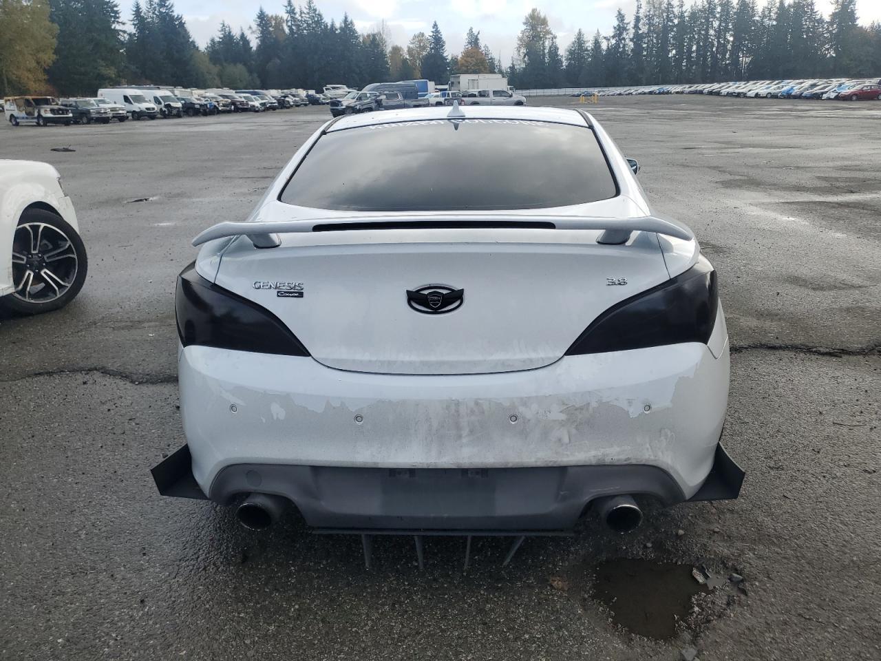 2015 HYUNDAI GENESIS