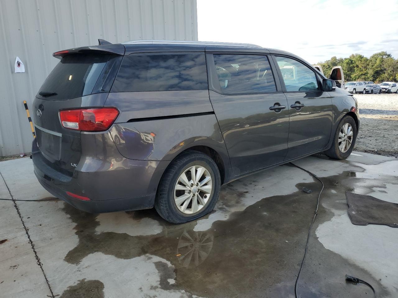2017 KIA SEDONA