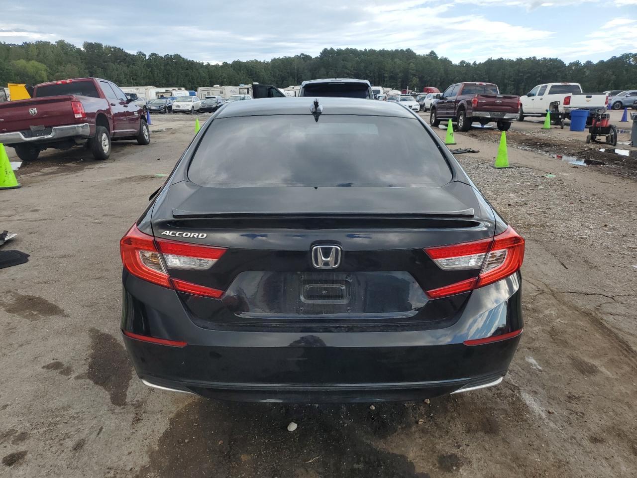 2019 HONDA ACCORD
