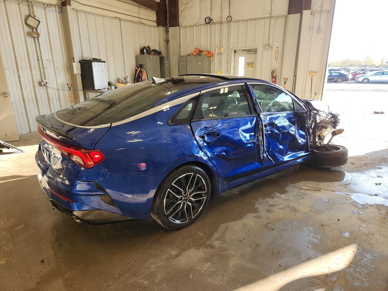 2023 KIA K5