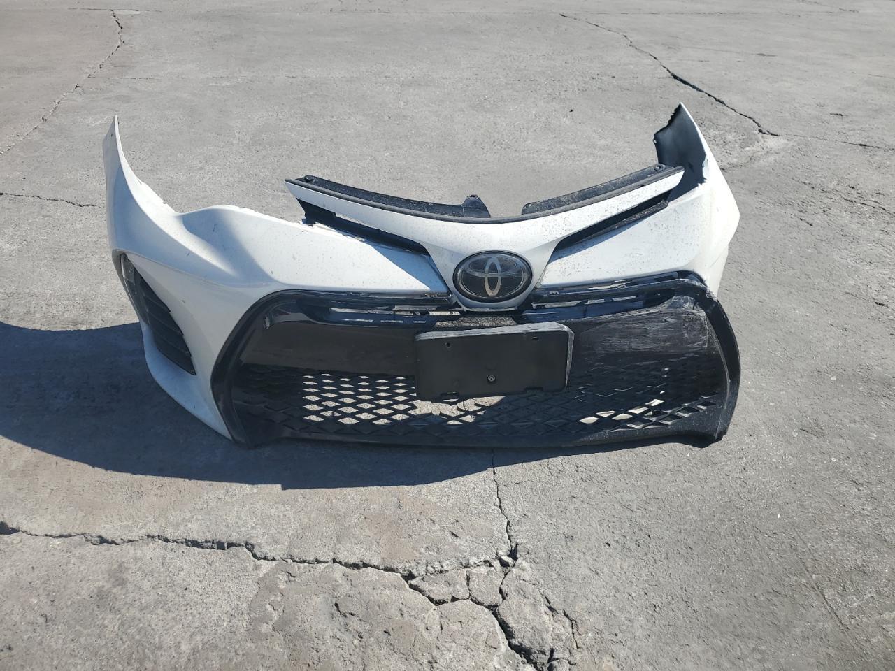 2017 TOYOTA COROLLA