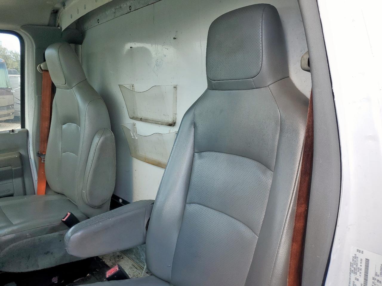 2014 FORD ECONOLINE