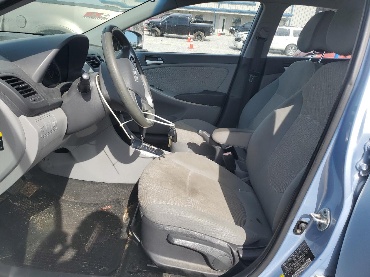 2012 HYUNDAI ACCENT