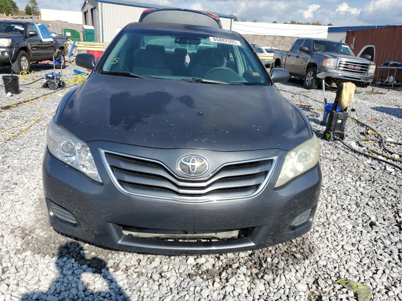 2011 TOYOTA CAMRY