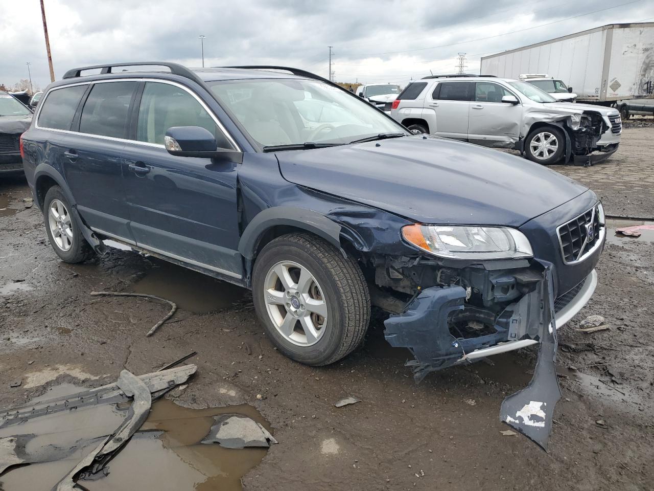 2010 VOLVO XC70