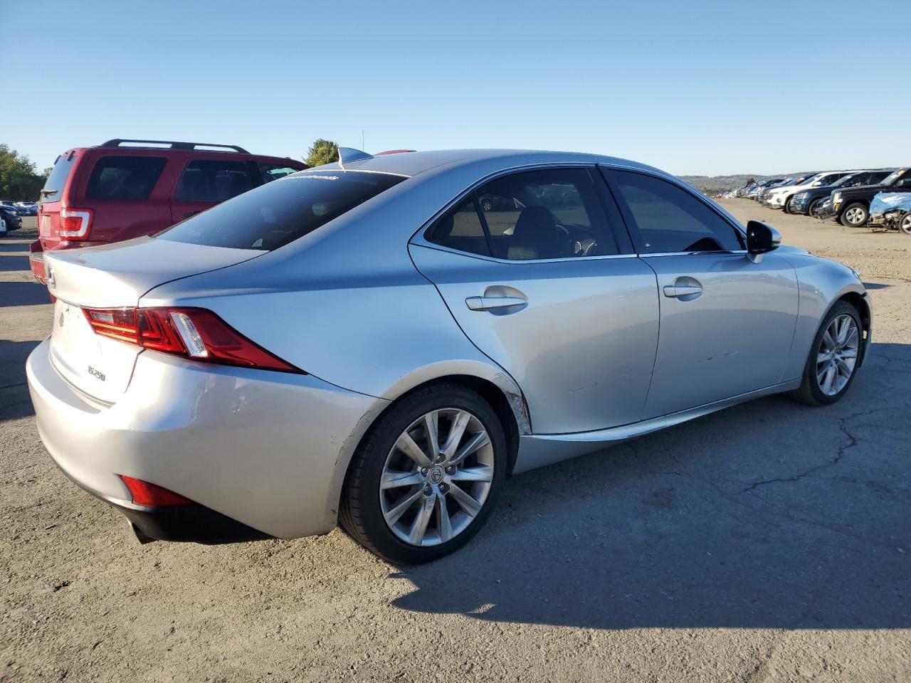 2015 LEXUS Is