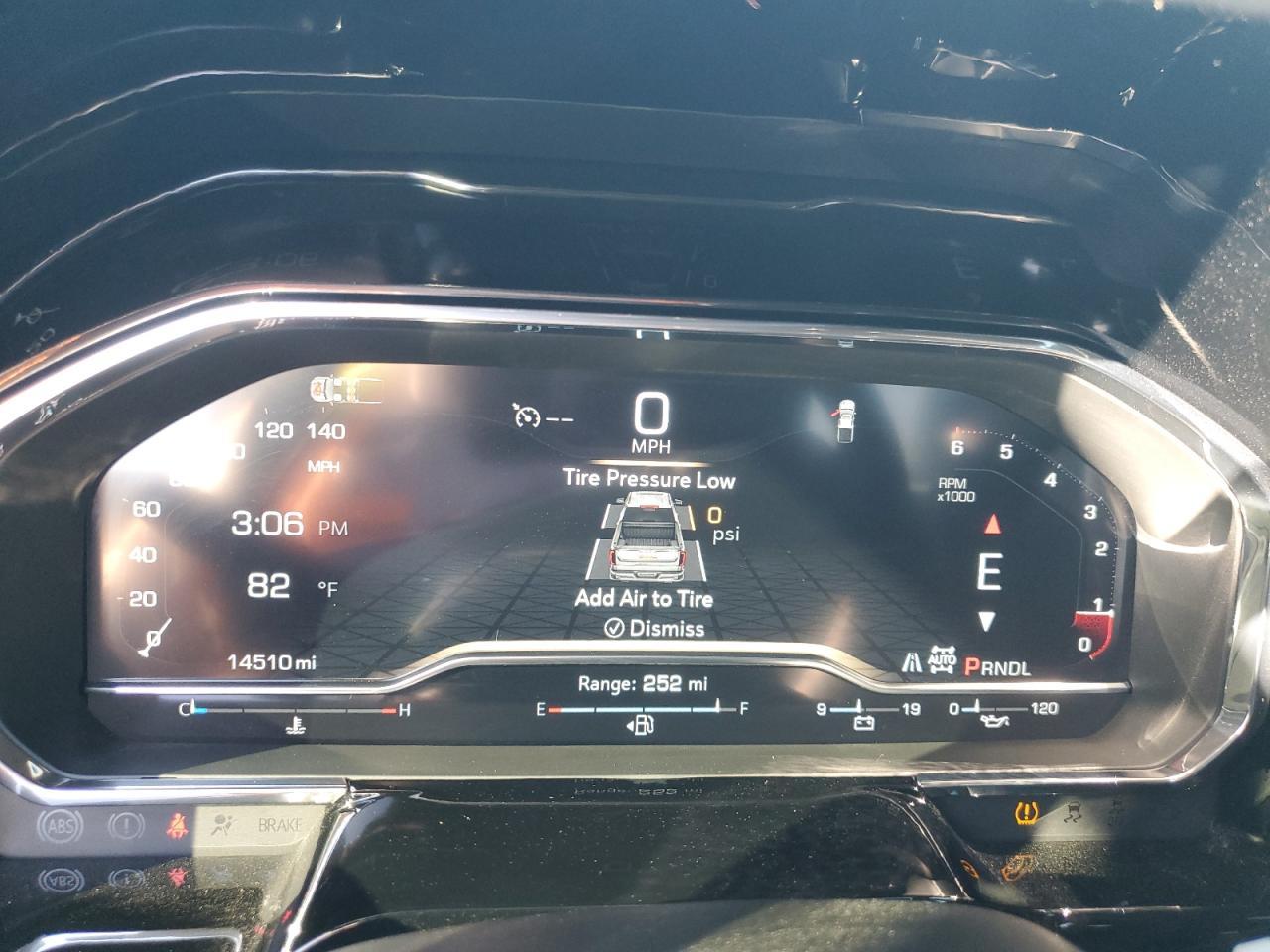 2024 GMC Sierra