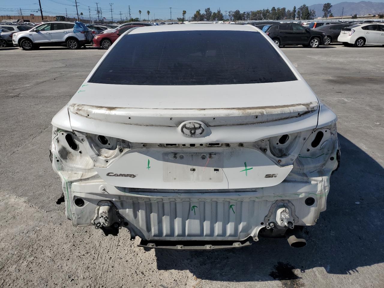 2015 TOYOTA CAMRY