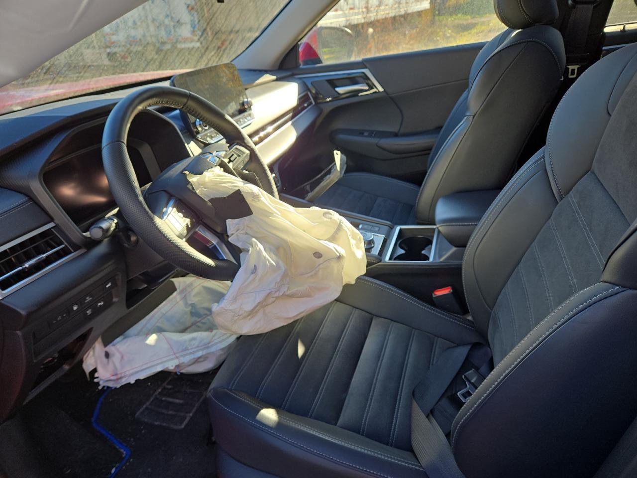 2025 MITSUBISHI outlander