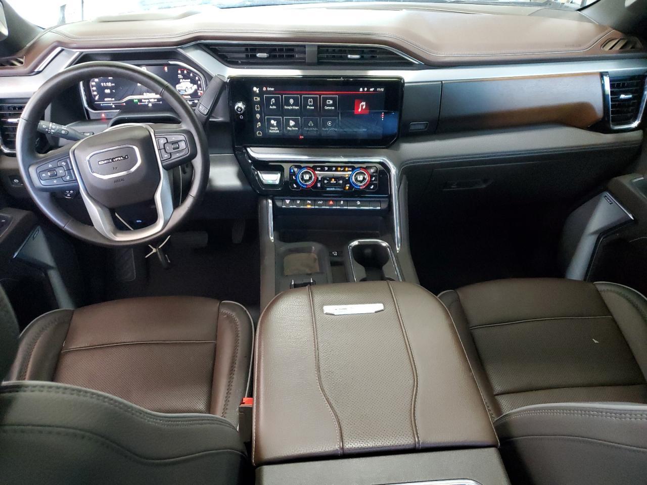 2024 GMC Sierra