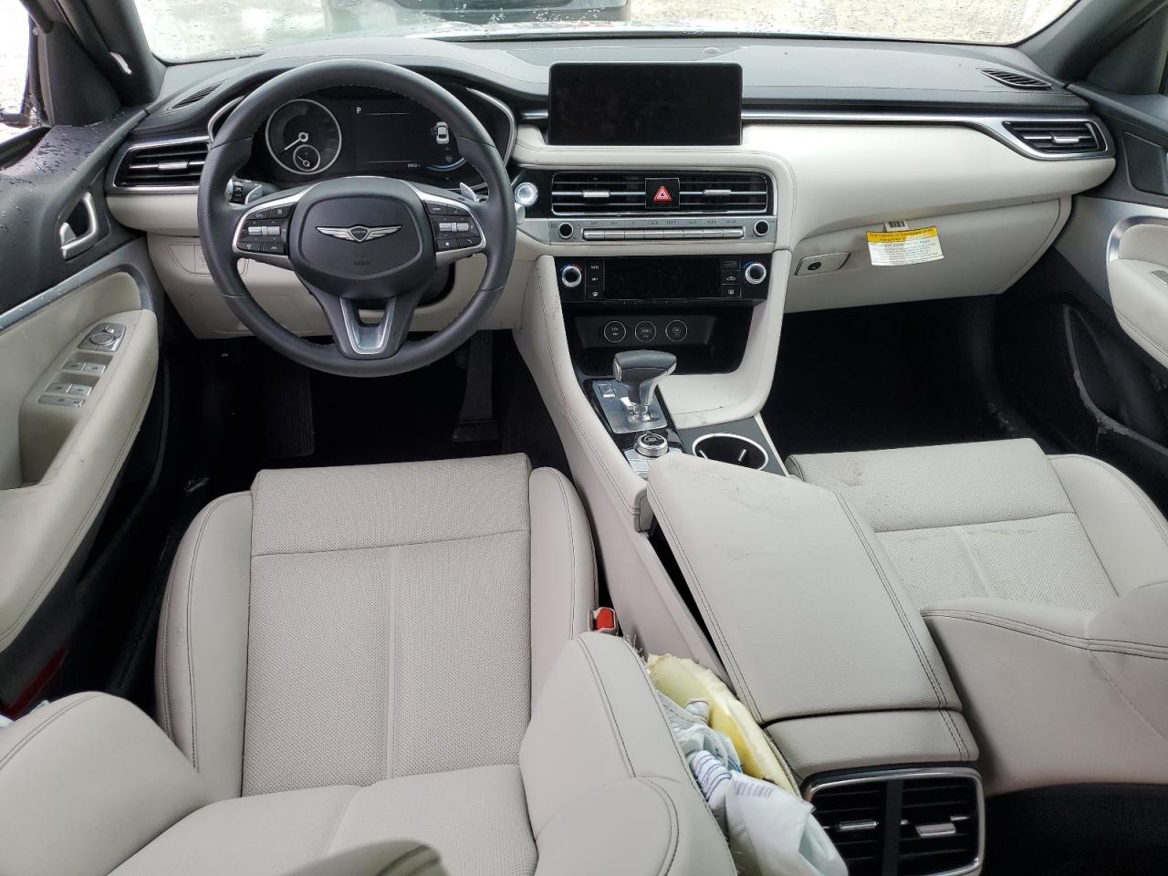 2025 GENESIS G70