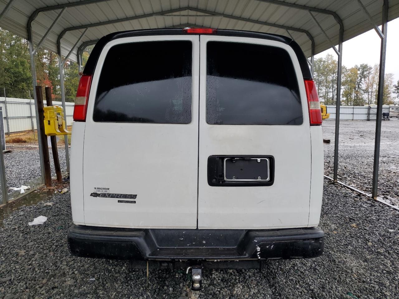 2013 CHEVROLET EXPRESS 2500