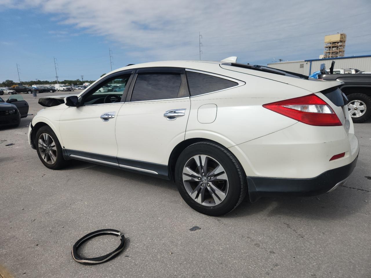 2015 HONDA Crosstour
