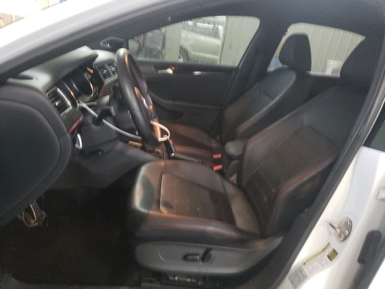 2016 VOLKSWAGEN JETTA