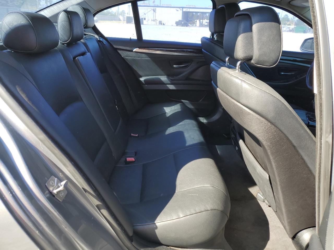 2011 BMW 5 series