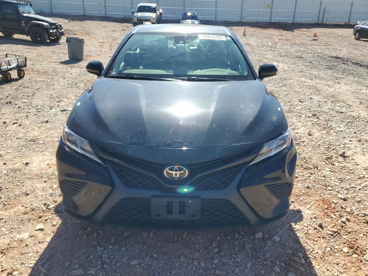 2019 TOYOTA CAMRY