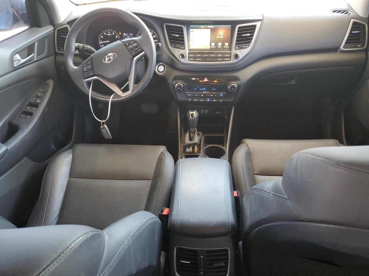 2017 HYUNDAI TUCSON