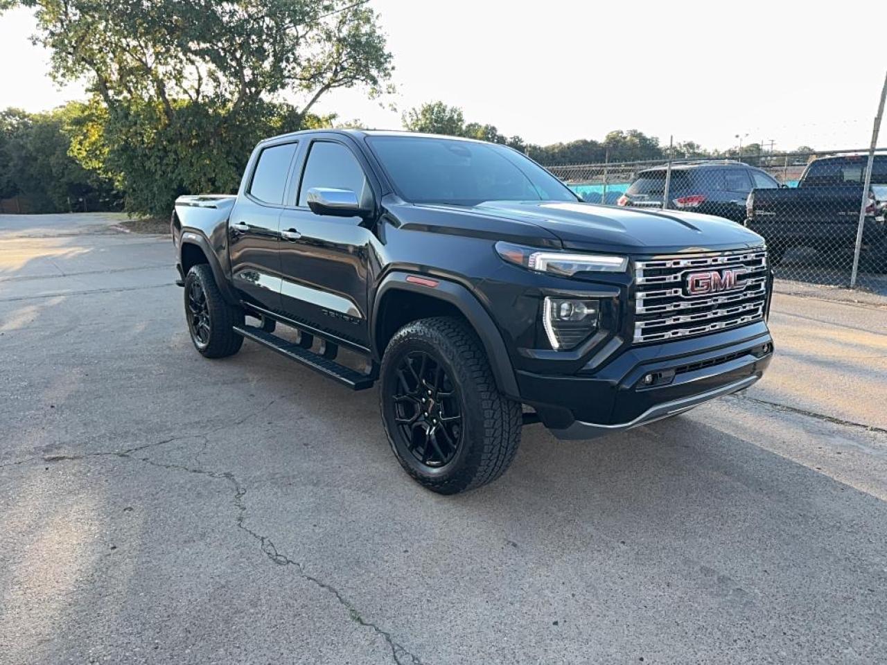 2024 GMC CANYON