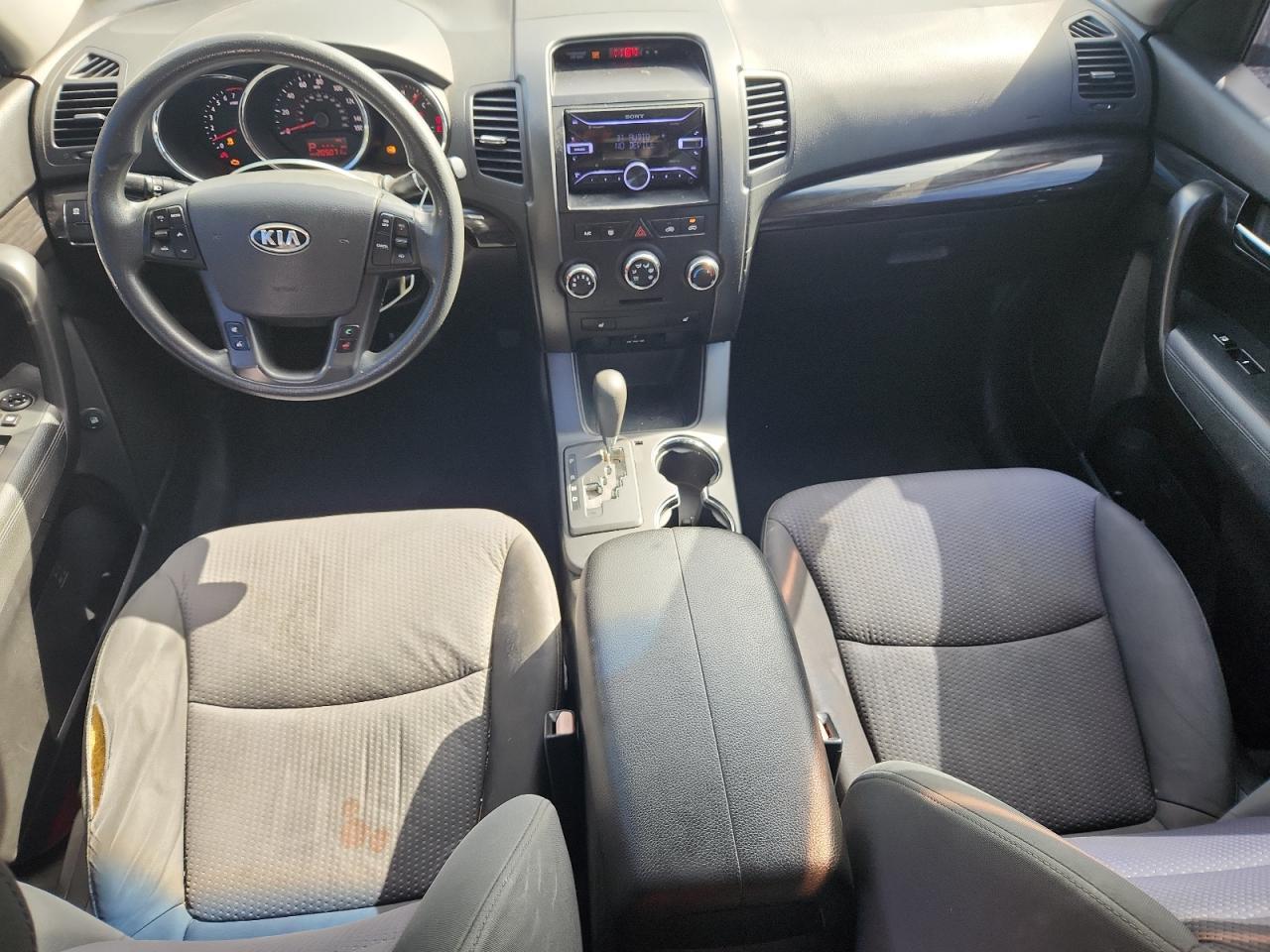 2011 KIA SORENTO